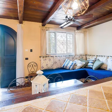 Lisa Апартаменты *