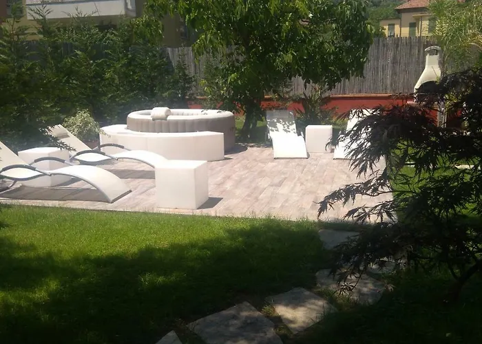 Lisa دْيانو مارينا